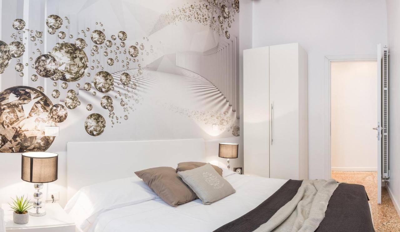 San Polo Design Apartments By Wonderful Italy Veneza Exterior foto
